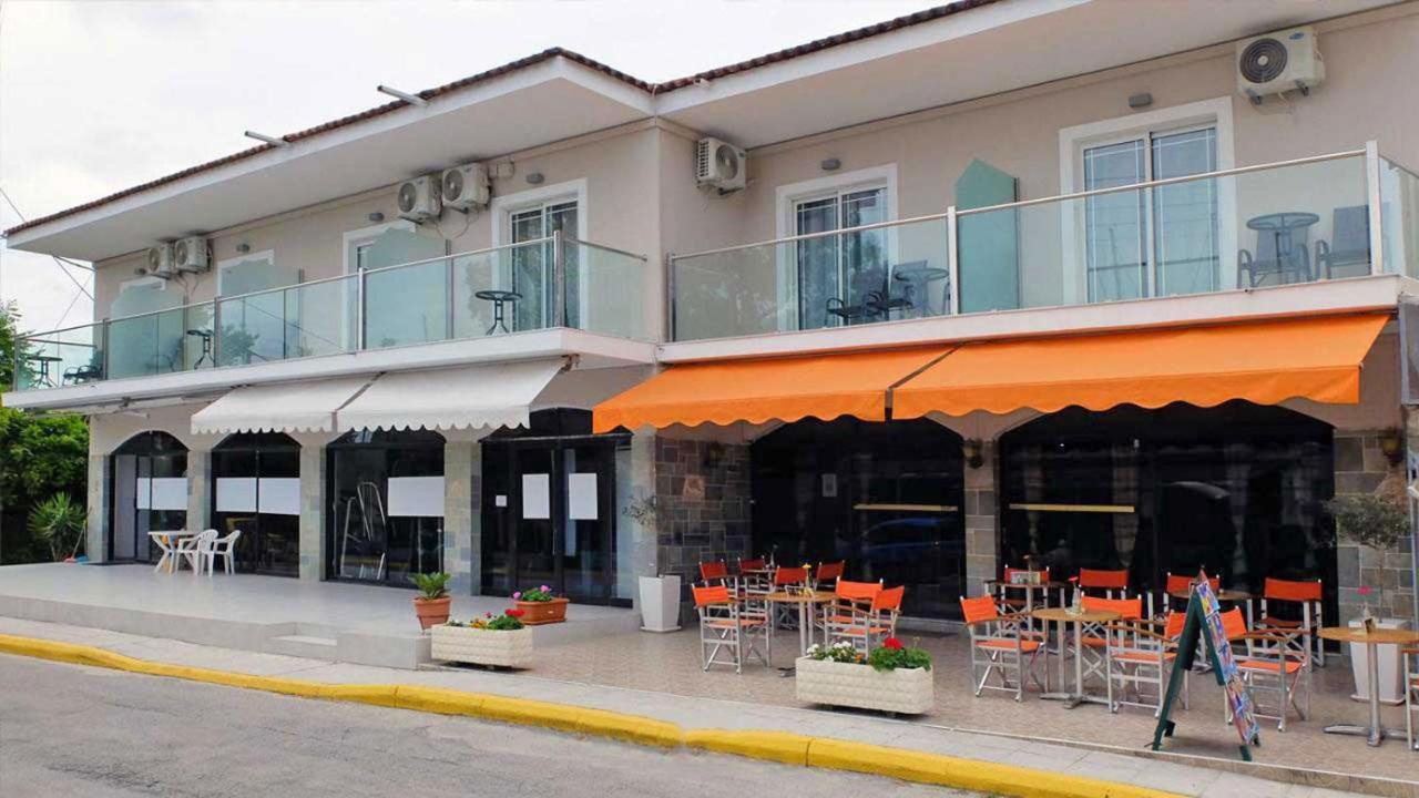 מלון Porto Marina גאוביה מראה חיצוני תמונה